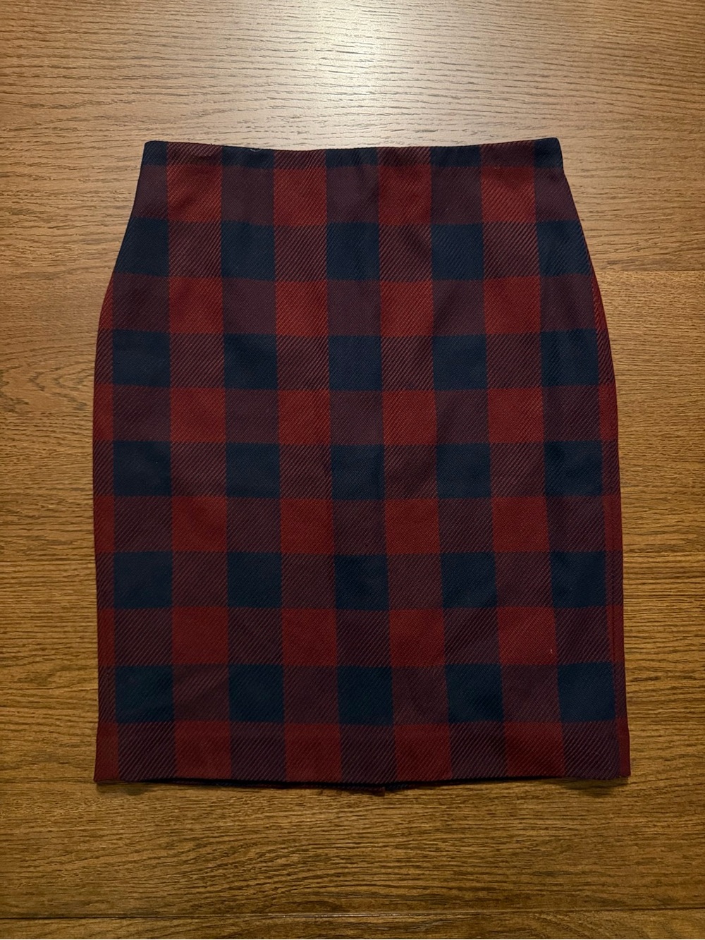 Ann Taylor Burgundy and Navy Plaid Pencil Skirt